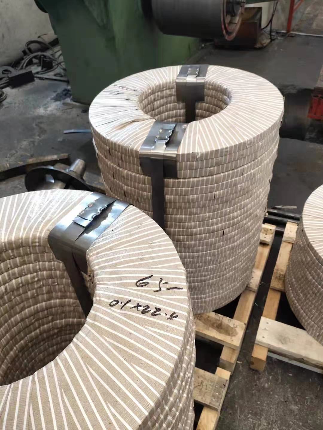 Factory Supply Cold Rolled Low Carbon, 65mn Galvanized Steel Strip in Coil for Packing Strip Prime Newly Producted High Quality 